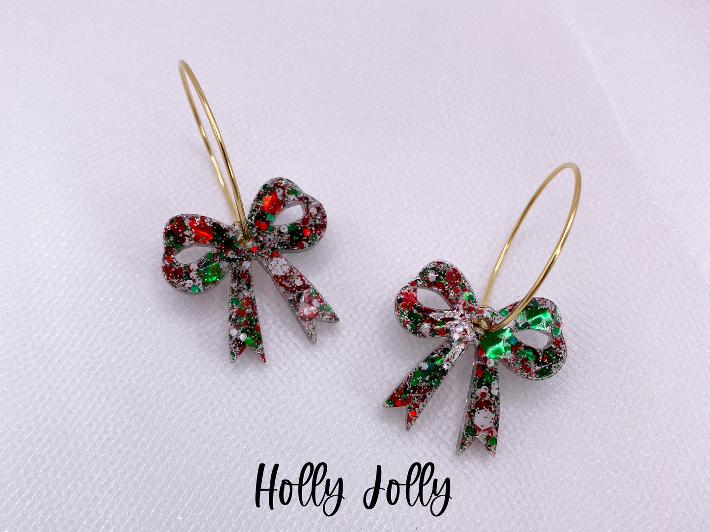 Fun holiday bow dangles