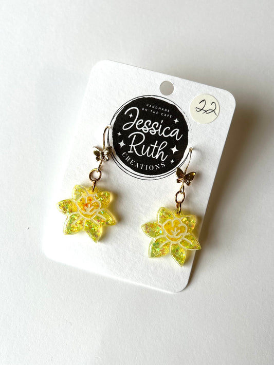 Daffodils with Butterfly Hooks