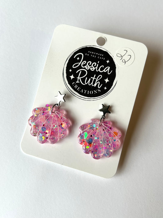 Glam Seashells